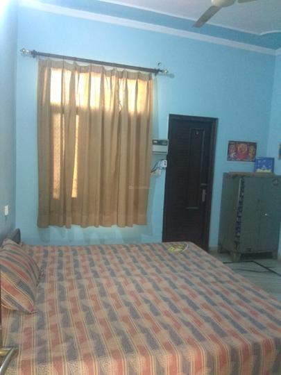 Bedroom Image of 1200 Sq.ft 1 BHK Builder Floor for rent in Vikas Colony Patiala for Rs. 7500