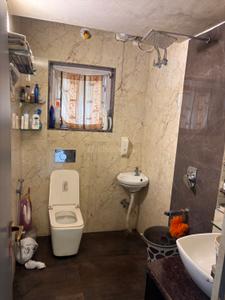 Bathroom Image of 1500 Sq.ft 3 BHK Apartment / Flat for sale in Salt Lake City Kolkata for Rs. 13500000