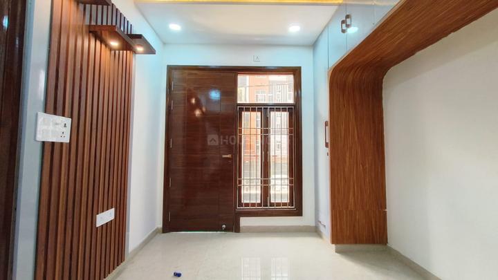 Rohini Sector 28  Main Image 1