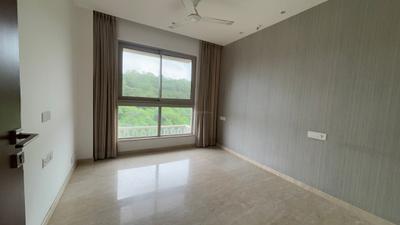 Bedroom Image of 1050 Sq.ft 2 BHK Apartment / Flat for sale in Hiranandani Castle Rock, Powai Mumbai for Rs. 40500000