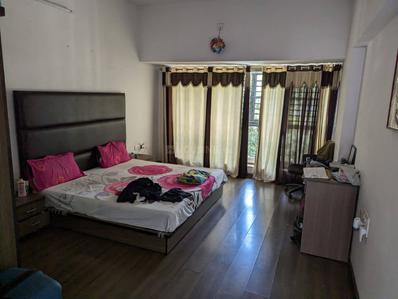 Bedroom Image of 3600 Sq.ft 3 BHK Independent House for rent in Thaltej Ahmedabad for Rs. 65000