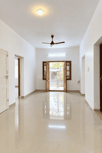 Image of 2700 Sq.ft 4 BHK Independent House for sale in Ollur, Thrissur for Rs. 12500000