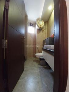 Bathroom Image of 6000 Sq.ft 4 BHK Penthouse for sale in Sector 102 Noida for Rs. 65000000