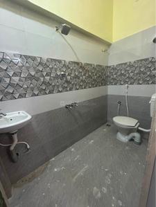 Bathroom Image of 800 Sq.ft 2 BHK Independent House for sale in Guduvancheri Chennai for Rs. 6600000