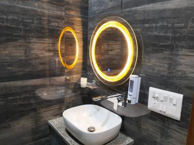 Bathroom Image of 800 Sq.ft 1 BHK Builder Floor for rent in Lajpat Nagar New Delhi for Rs. 30000