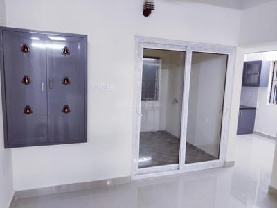 Bedroom Image of 987 Sq.ft 2 BHK Apartment / Flat for sale in Gerugambakkam Chennai for Rs. 5500000