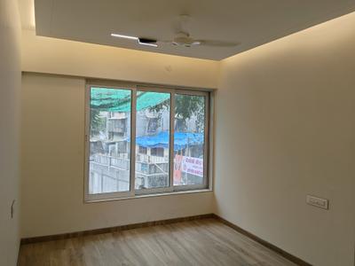 Bedroom Image of 1000 Sq.ft 2 BHK Apartment / Flat for sale in Cuffe Parade Mumbai for Rs. 60000000