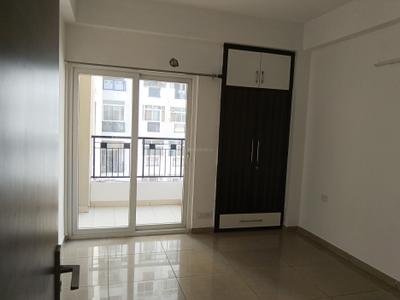 Bedroom Image of 1356 Sq.ft 3 BHK Apartment / Flat for rent in Gulshan Ikebana, Sector 143 Noida for Rs. 31000