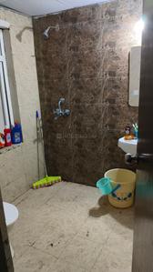 Image of 1000 Sq.ft 2 BHK Apartment / Flat for rent in Dream Valley Highlife, Noida Extension, Greater Noida for Rs. 18000