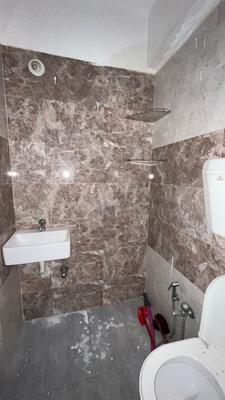 Bathroom Image of 510 Sq.ft 1 BHK Apartment / Flat for sale in Dahisar East Mumbai for Rs. 11000000