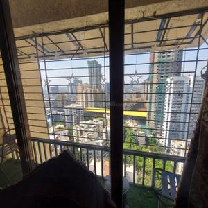 Balcony Image of 500 Sq.ft 1 BHK Apartment / Flat for sale in Kandivali West Mumbai for Rs. 12200000