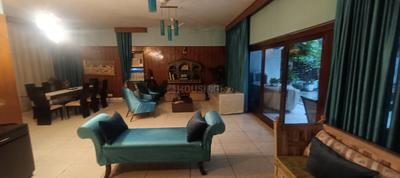 Hall Image of 750 Sq.ft 1 RK Apartment / Flat for rent in Safdarjung Development Area New Delhi for Rs. 38000