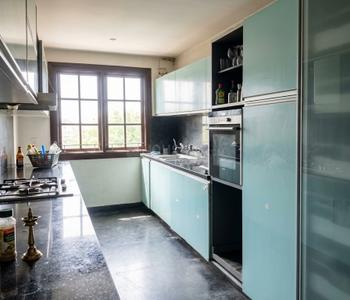 Kitchen Image of 4000 Sq.ft 4 BHK Duplex for rent in Frazer Town Bengaluru for Rs. 250000
