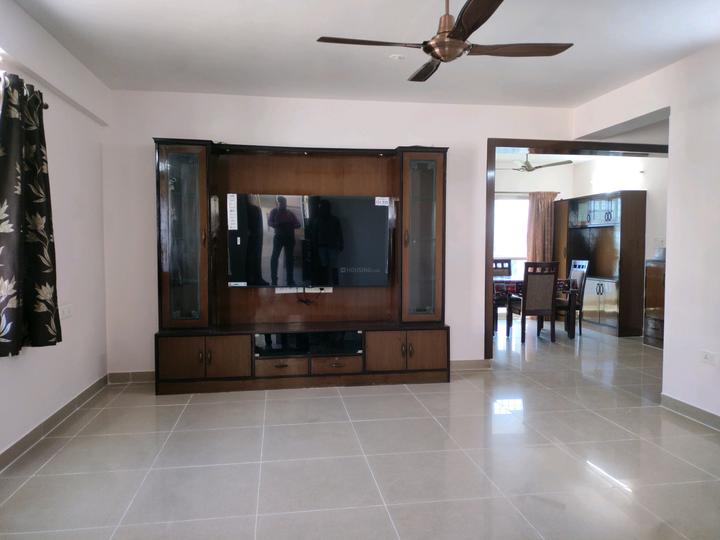 Ravoos Pansy Living Room 1