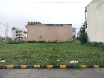 Image of 209 Sq.ft Residential Plot / Land for sale in Sector 75, Faridabad for Rs. 39500000