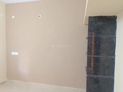 Bedroom Image of 850 Sq.ft 2 BHK Builder Floor for rent in Choolaimedu Chennai for Rs. 26000
