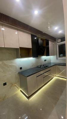 Kitchen Image of 1700 Sq.ft 3 BHK Builder Floor for sale in Sector 67 Gurgaon for Rs. 22500000