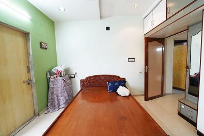 Bedroom Image of 1170 Sq.ft 3 BHK Apartment / Flat for sale in Maninagar Ahmedabad for Rs. 8900000