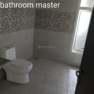 Bathroom Image of 2495 Sq.ft 4 BHK Apartment / Flat for sale in Supertech Cape Town, Sector 74 Noida for Rs. 30000000