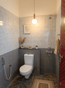 Bathroom Image of 1400 Sq.ft 2 BHK Apartment / Flat for sale in Mattumanda Palakkad for Rs. 4500000