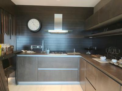 Kitchen Image of 2800 Sq.ft 4 BHK Apartment / Flat for sale in Versova Sea Green Apartment, Andheri West Mumbai for Rs. 120000000