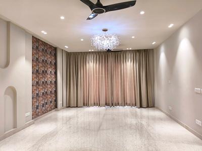Living Room Image of 3600 Sq.ft 4 BHK Builder Floor for sale in Paramount Luxury Anantraj, Sector 63 Gurgaon for Rs. 49900000
