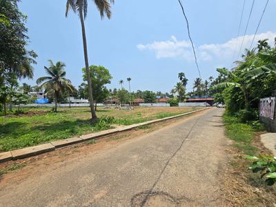 Image of 26100 Sq.ft Residential Plot / Land for sale in North Parvur, Kochi for Rs. 1800000