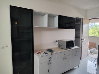 Kitchen Image of 1125 Sq.ft 3 BHK Apartment / Flat for rent in Royal Revanta 3, Kudasan Gandhinagar for Rs. 45000