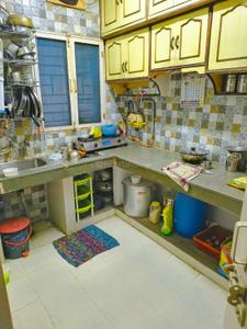 Kitchen Image of 1050 Sq.ft 2 BHK Apartment / Flat for rent in Nirupam Vatika, Sector 62 Noida for Rs. 27500