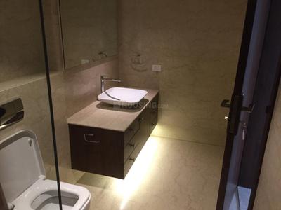 Image of 3500 Sq.ft 4 BHK Apartment / Flat for rent in Sunteck Signia Isles, Bandra East, Mumbai for Rs. 760000