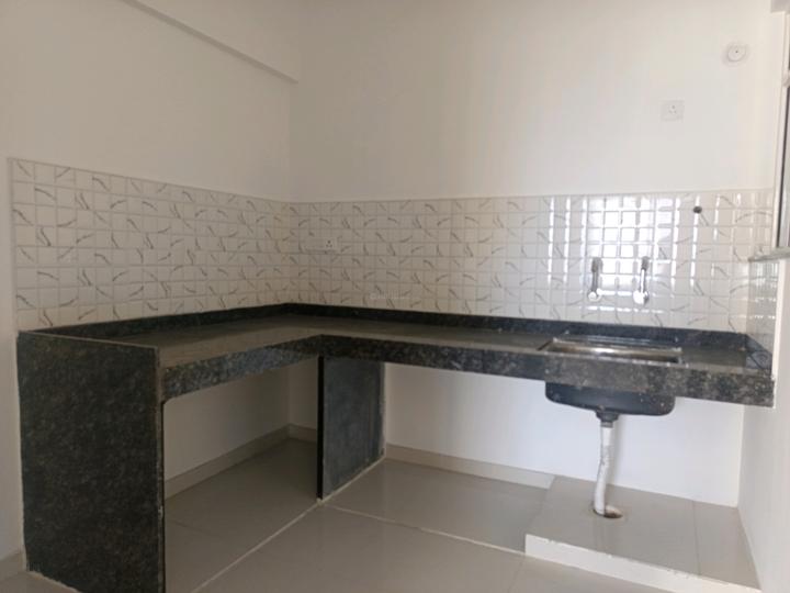 38 Park Majestique Phase V Main Image 1