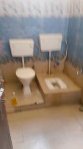 Bathroom Image of 2200 Sq.ft 2 BHK Builder Floor for rent in Bariatu Ranchi for Rs. 16000