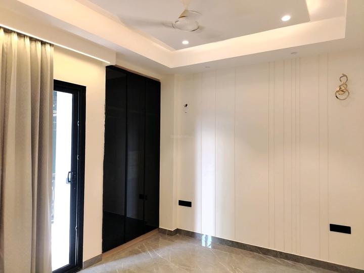DLF Phase 3 Bedroom 1