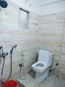 Bathroom Image of 1015 Sq.ft 2 BHK Apartment / Flat for rent in Loharuka Green Enclave, Rajarhat Kolkata for Rs. 25000