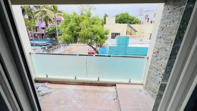 Balcony Image of 1550 Sq.ft 3 BHK Builder Floor for sale in Adyar Chennai for Rs. 29900000