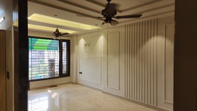 Living Room Image of 1700 Sq.ft 4 BHK Independent House for sale in Paschim Vihar New Delhi for Rs. 32500000