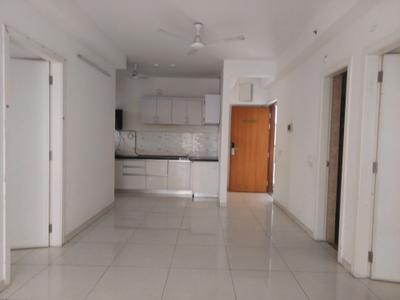 Living Room Image of 1100 Sq.ft 2 BHK Apartment / Flat for sale in Amanora Gold Towers, Hadapsar Pune for Rs. 11500000