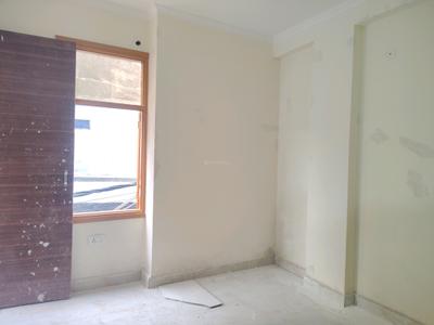 Bedroom Image of 680 Sq.ft 2 BHK Builder Floor for sale in Khanpur New Delhi for Rs. 3700000