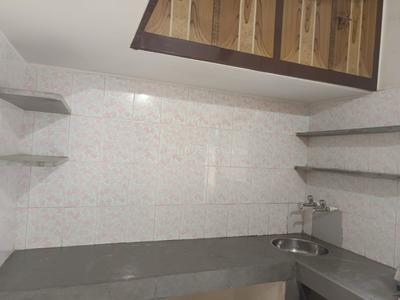 Kitchen Image of 1200 Sq.ft 1 RK Builder Floor for rent in Old Padra Road Vadodara for Rs. 8500