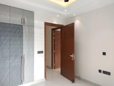 Bedroom Image of 2799 Sq.ft 4 BHK Builder Floor for sale in Puri Luxuria Floors, Sector 89 Faridabad for Rs. 32000000