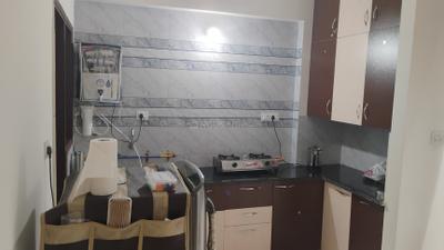 Kitchen Image of 580 Sq.ft 2 BHK Apartment / Flat for sale in Platinum Blue Sky, Lambha Ahmedabad for Rs. 3500000