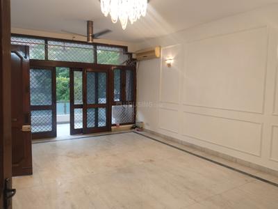 Bedroom Image of 1900 Sq.ft 3 BHK Builder Floor for rent in Greater Kailash New Delhi for Rs. 80000