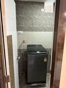 Bathroom Image of 2025 Sq.ft 3 BHK Apartment / Flat for sale in Thaltej Ahmedabad for Rs. 11100000