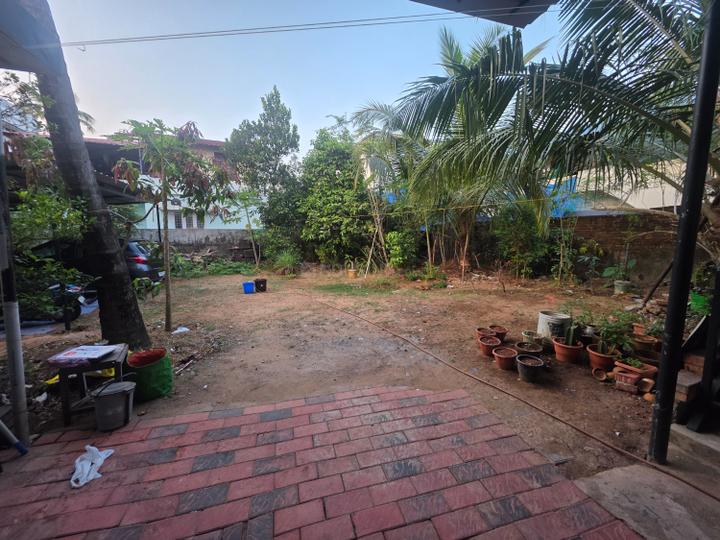 Kadavanthra Main Image 1