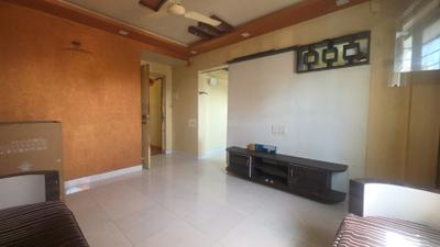 Living Room Image of 900 Sq.ft 2 BHK Apartment / Flat for rent in Hemant Kamala City, Katraj Pune for Rs. 25000