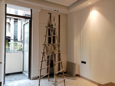 Bedroom Image of 1260 Sq.ft 3 BHK Builder Floor for sale in East Of Kailash New Delhi for Rs. 37000000