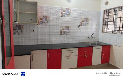 Kitchen Image of 1350 Sq.ft 2 BHK Apartment / Flat for rent in Sholinganallur Chennai for Rs. 31000