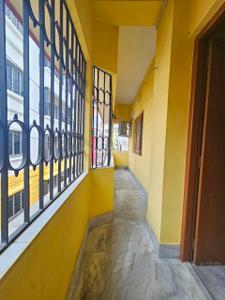 Balcony Image of 850 Sq.ft 2 BHK Independent House for rent in Keshtopur Kolkata for Rs. 14500