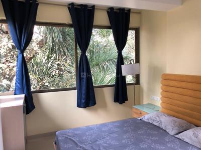 Bedroom Image of 750 Sq.ft 1 BHK Apartment / Flat for rent in Nibbana Apartments, Bandra West Mumbai for Rs. 70000