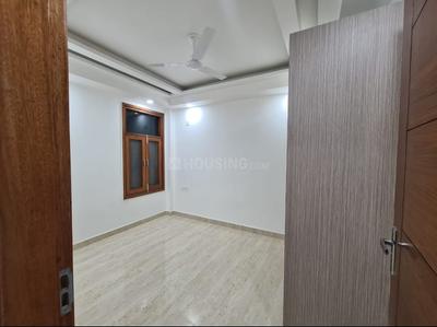 Bedroom Image of 1350 Sq.ft 3 BHK Apartment / Flat for sale in Mehrauli New Delhi for Rs. 9000000
